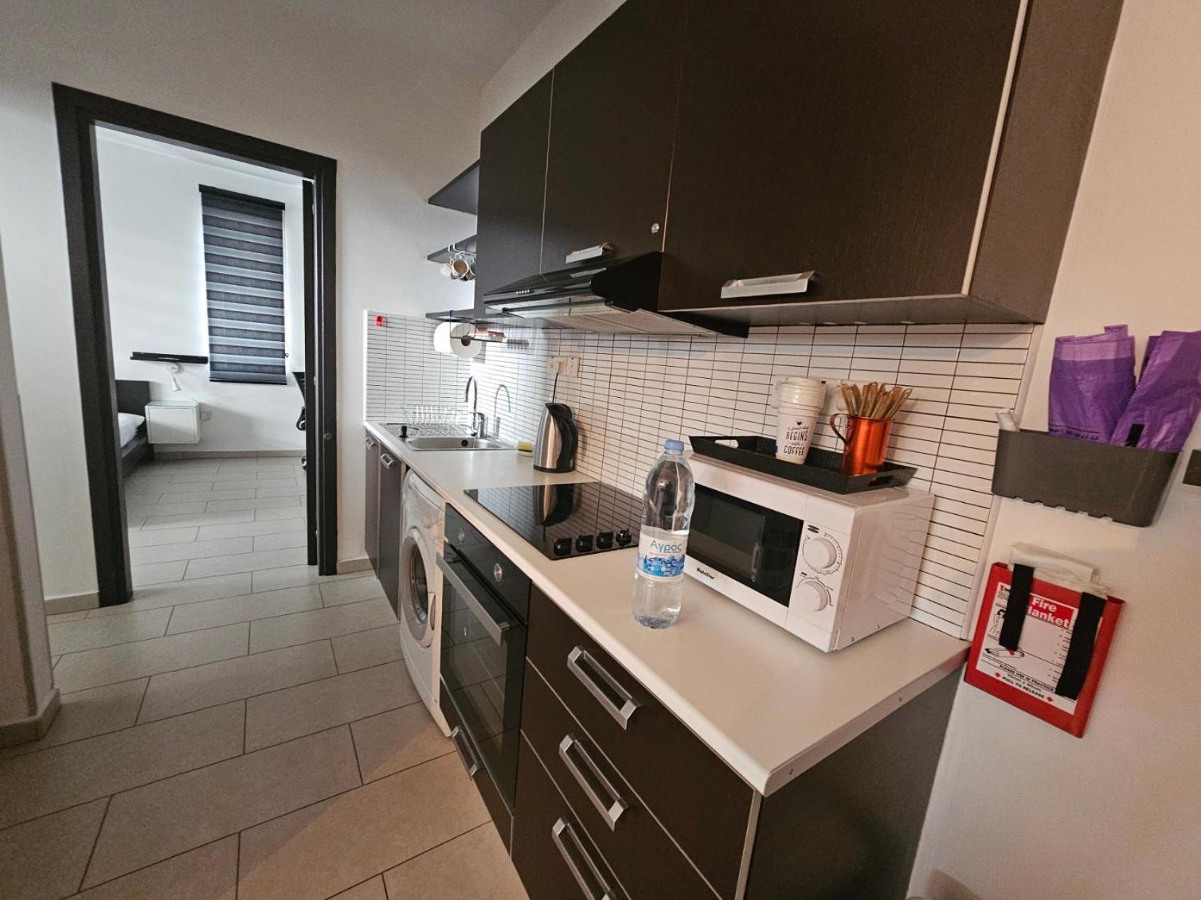 Nina Court Residence - University Of Cyprus - Aglantzia Buitenkant foto